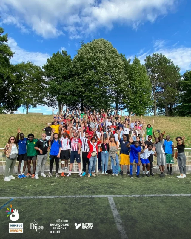 🏆⚽ Last week we gathered in Dijon for the 2025 Emmaus Europe Football Cup!

THANK YOU! You were amazing:
✨ 128 participants over 2 days
✨ 21 Emmaus groups represented
✨ 9 European countries united
Despite the rain, your energy and fair play lit up these two days!

A huge THANK YOU to Emmaus Dijon-Norges for supporting this project with us and to all of the great speakers who joined the event to start the discussion on fake news, peace and non-violence. Our discussions will remain in our hearts 🩵

Let’s continue to build a more united world together! 🕊️

📸 Share your best memories on our Padlet (link in comment)
#EmmausFootballCup #Solidarity #Peacebuilding
